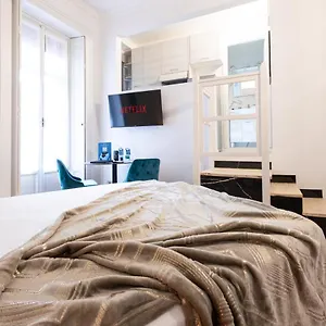 https://collection-duomo-suites-1.it-lombardy.com