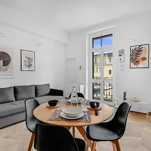 https://loreto-duomo-centrale-moderno-wifi.it-lombardy.com